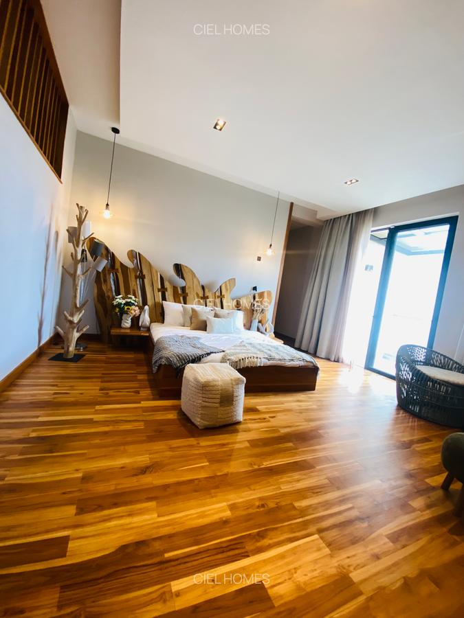 4 Bed Villa with En Suite in Loresho - 10