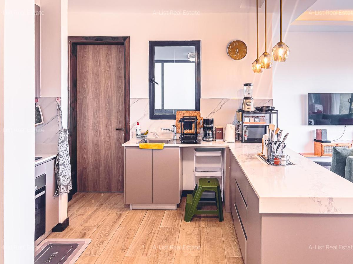 Furnished 1 Bed Apartment with En Suite at Two Rivers - 3