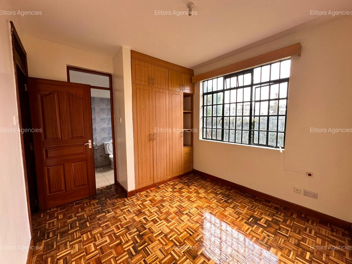 4 Bed Townhouse with En Suite at Kirawa Road - 18