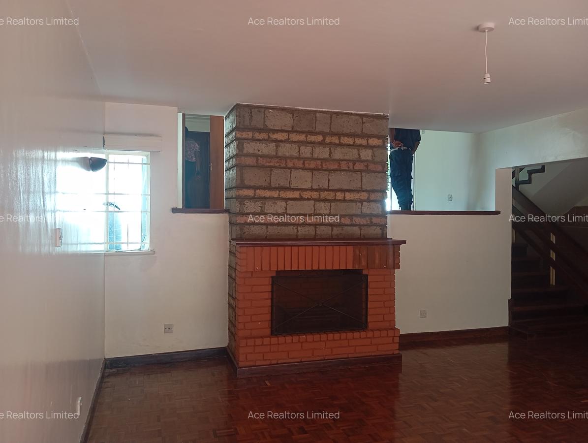 4 Bed Townhouse with En Suite at Laikipia Road - 7