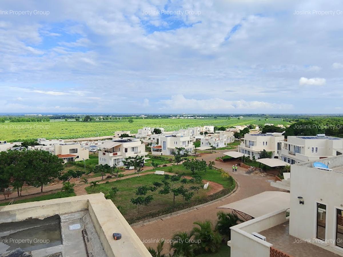 4 Bed Townhouse with En Suite in Nyali Area - 9