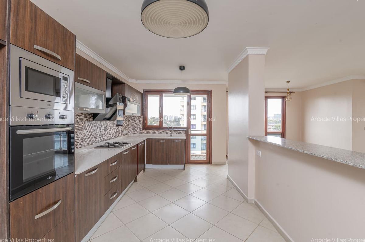 3 Bed Apartment with En Suite in Kileleshwa - 12