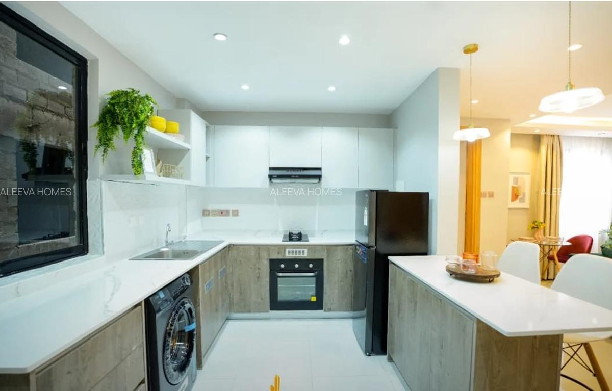 2 Bed Apartment with En Suite in Parklands - 5