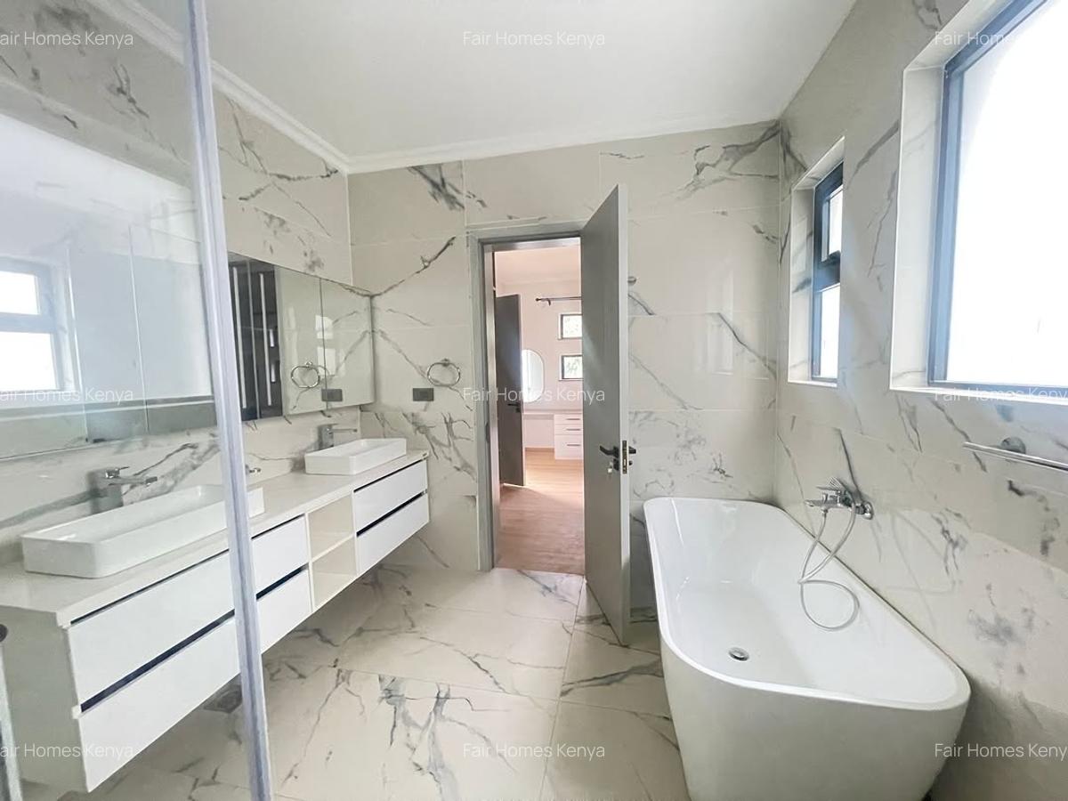 5 Bed Townhouse with En Suite at Maji Mazuri - 6