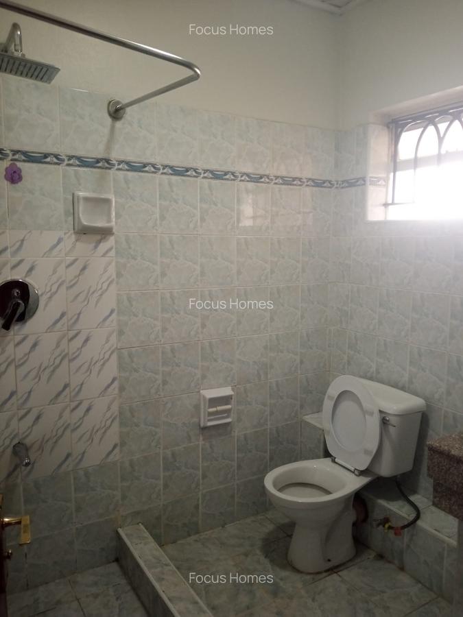4 Bed Townhouse with En Suite in Lavington - 7