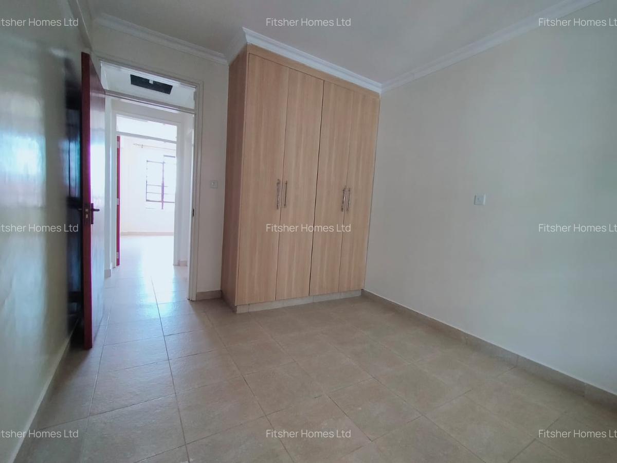 2 Bed Apartment with En Suite in Naivasha Road - 10