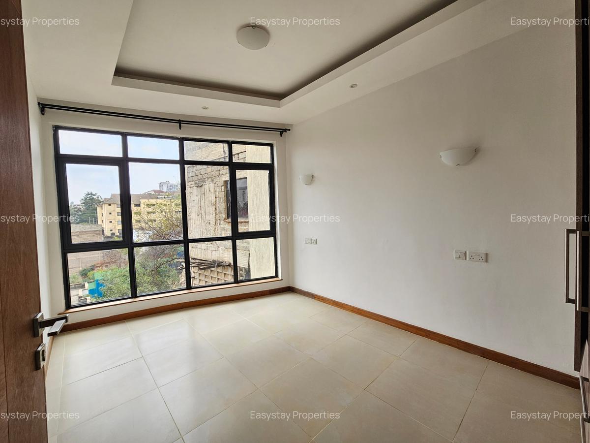 2 Bed Apartment with En Suite in Westlands Area - 6