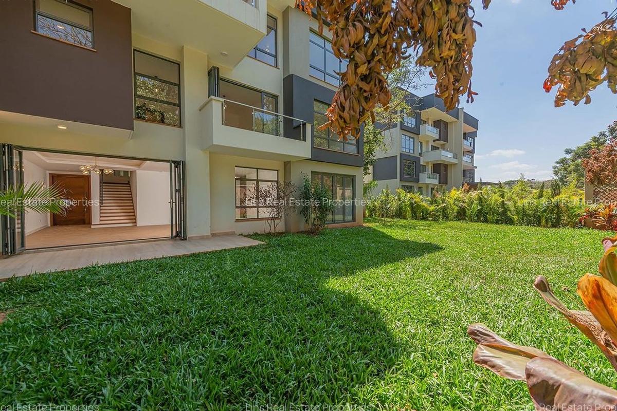4 Bed Apartment with En Suite in Rosslyn - 1