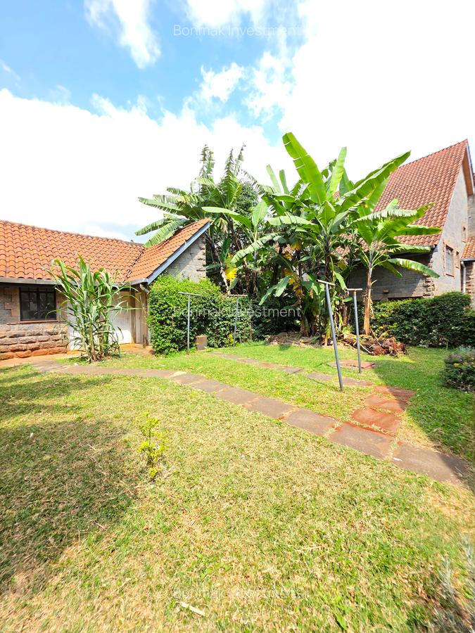 5 Bed Townhouse with En Suite at Lavington Green - 5