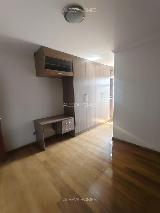 4 Bed Apartment with En Suite in Lavington - 15
