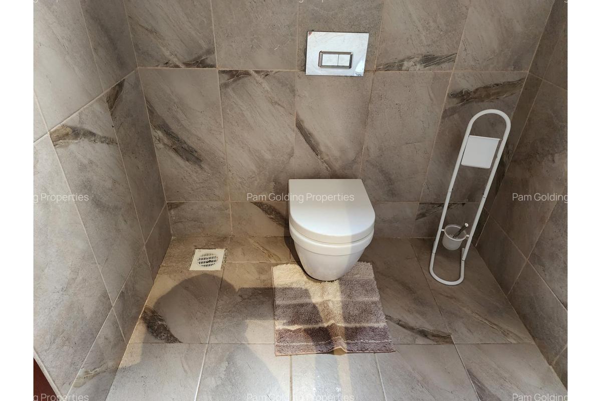 5 Bed House with En Suite at Kiambu Road - 13