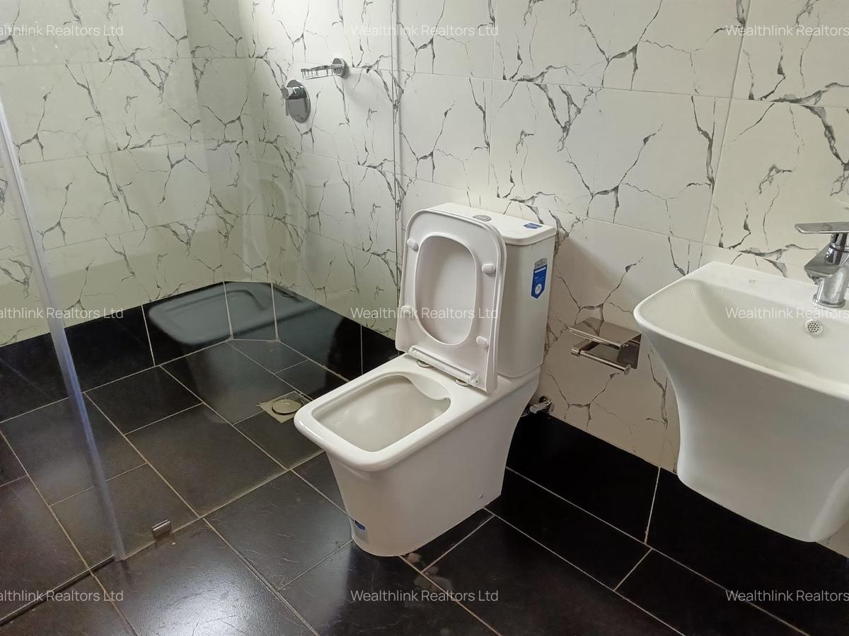 4 Bed Townhouse with En Suite at Runda - 8