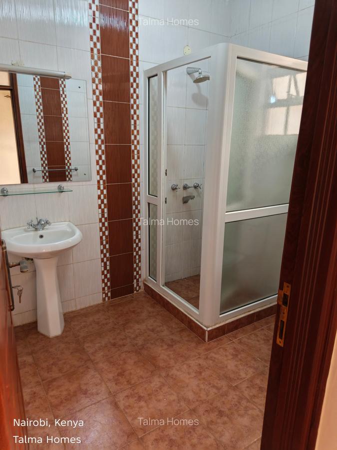 3 Bed Apartment with En Suite in Westlands Area - 5