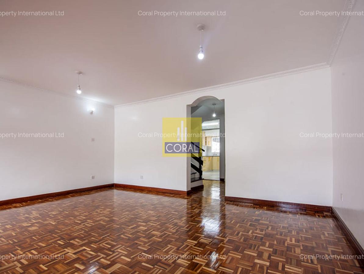 4 Bed Townhouse in Lavington - 6