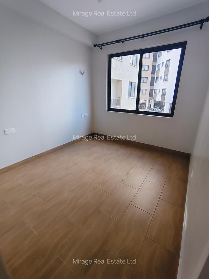 3 Bed Apartment with Swimming Pool in Garden Estate - 17