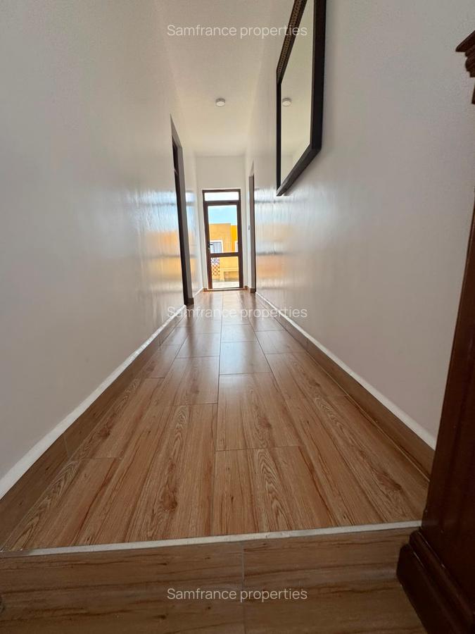 4 Bed Villa with En Suite at Pazuri - 9