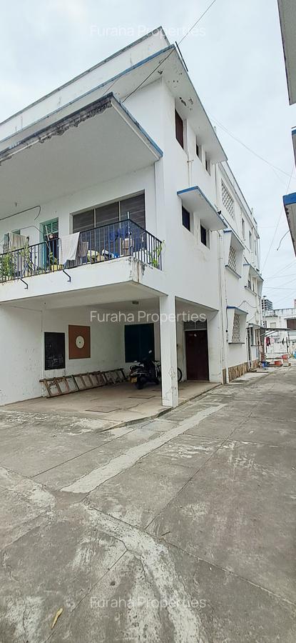 3 Bed Apartment with En Suite at Mombasa Cbd - 2