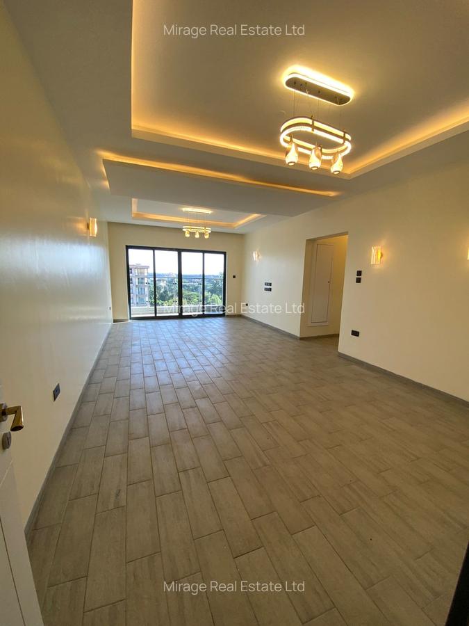 3 Bed Apartment with En Suite in Lavington - 1
