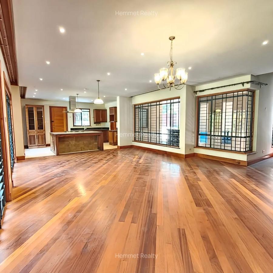 5 Bed Villa with En Suite in Lower Kabete - 3