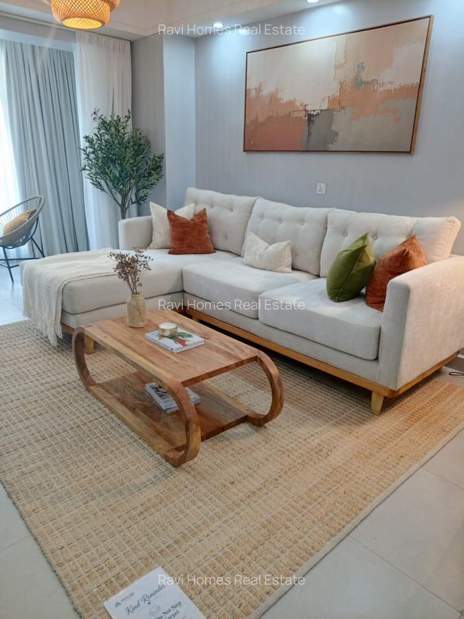 Studio Apartment with Swimming Pool at Kindaruma Road - 5
