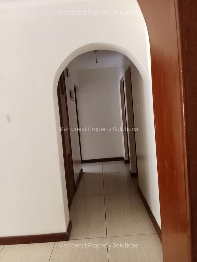 2 Bed Apartment with En Suite at Hamisi Road - 14