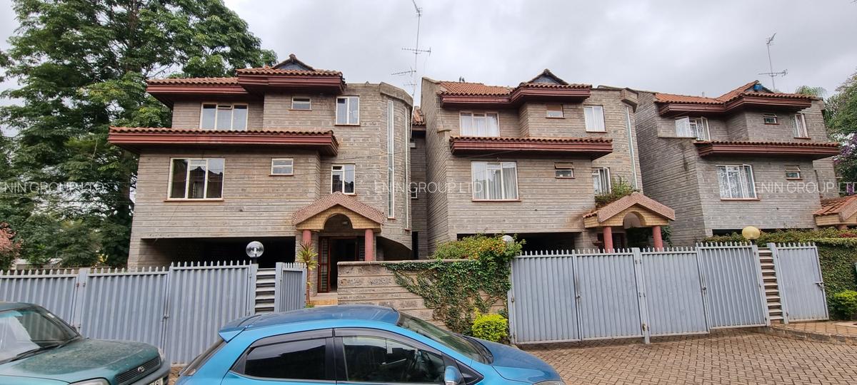 5 Bed Townhouse with En Suite at James Gichuru - 1