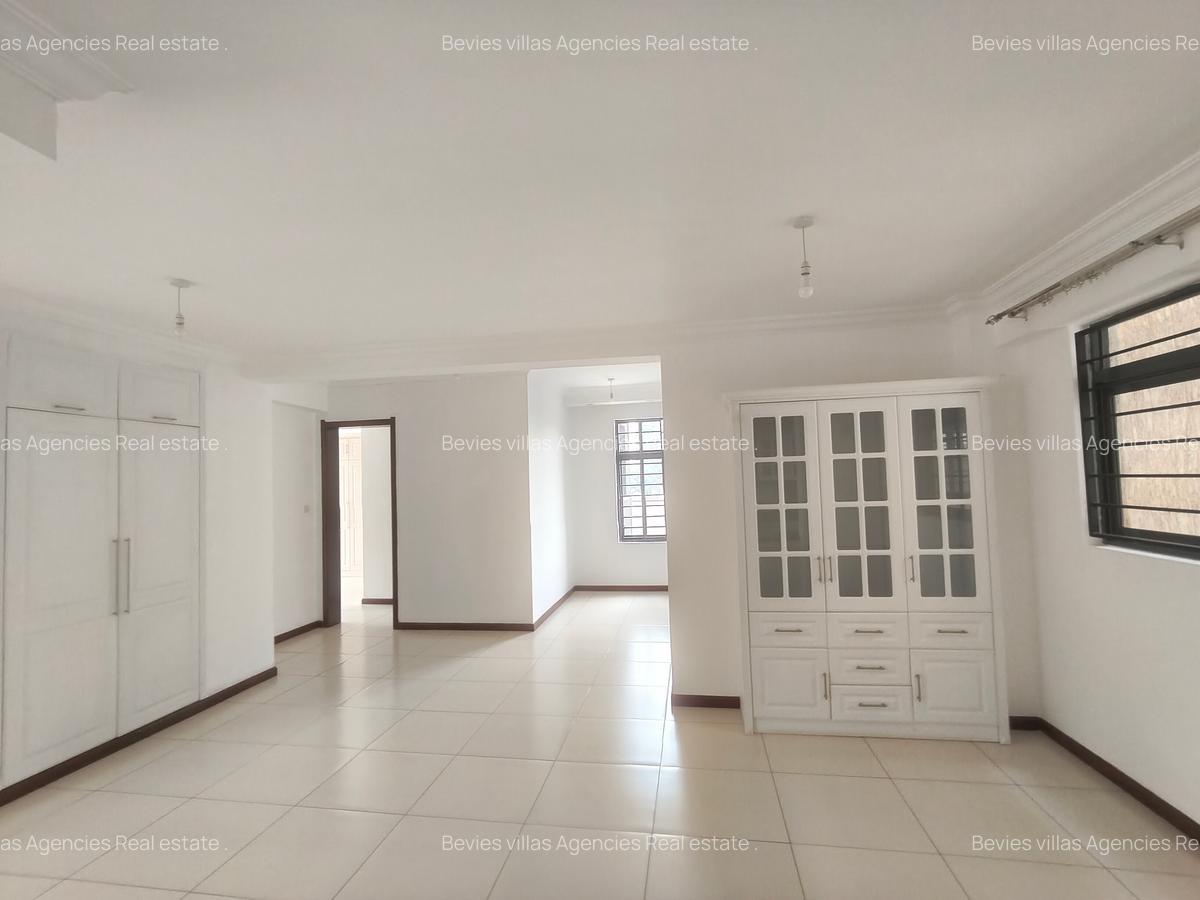 3 Bed Apartment with En Suite at General Mathenge - 5