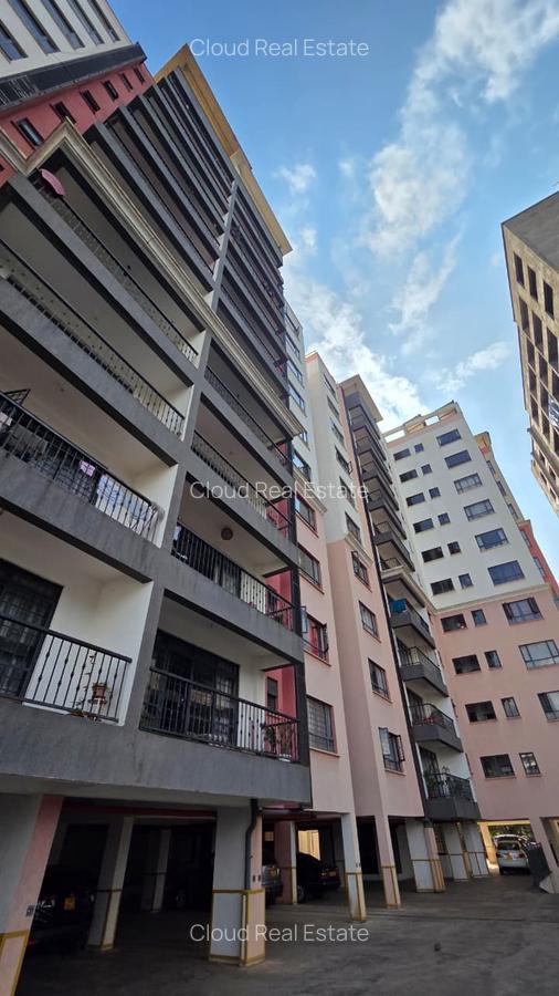 3 Bed Apartment with En Suite in Parklands - 1