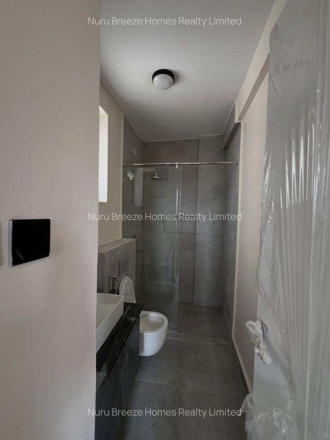 4 Bed Apartment with En Suite in General Mathenge - 9