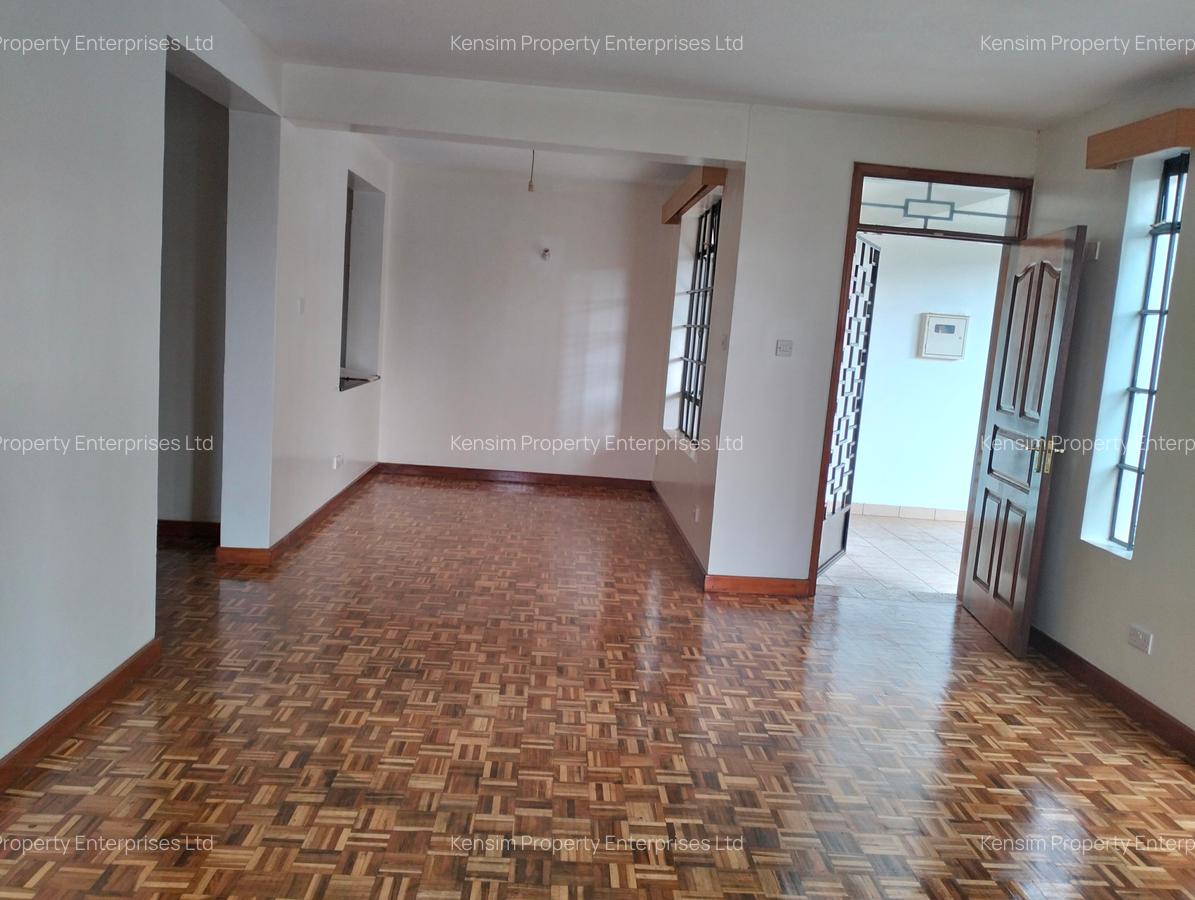 4 Bed Townhouse with En Suite in Kitisuru - 11