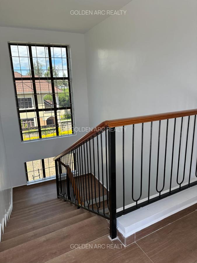 4 Bed Townhouse with En Suite in Ongata Rongai - 12