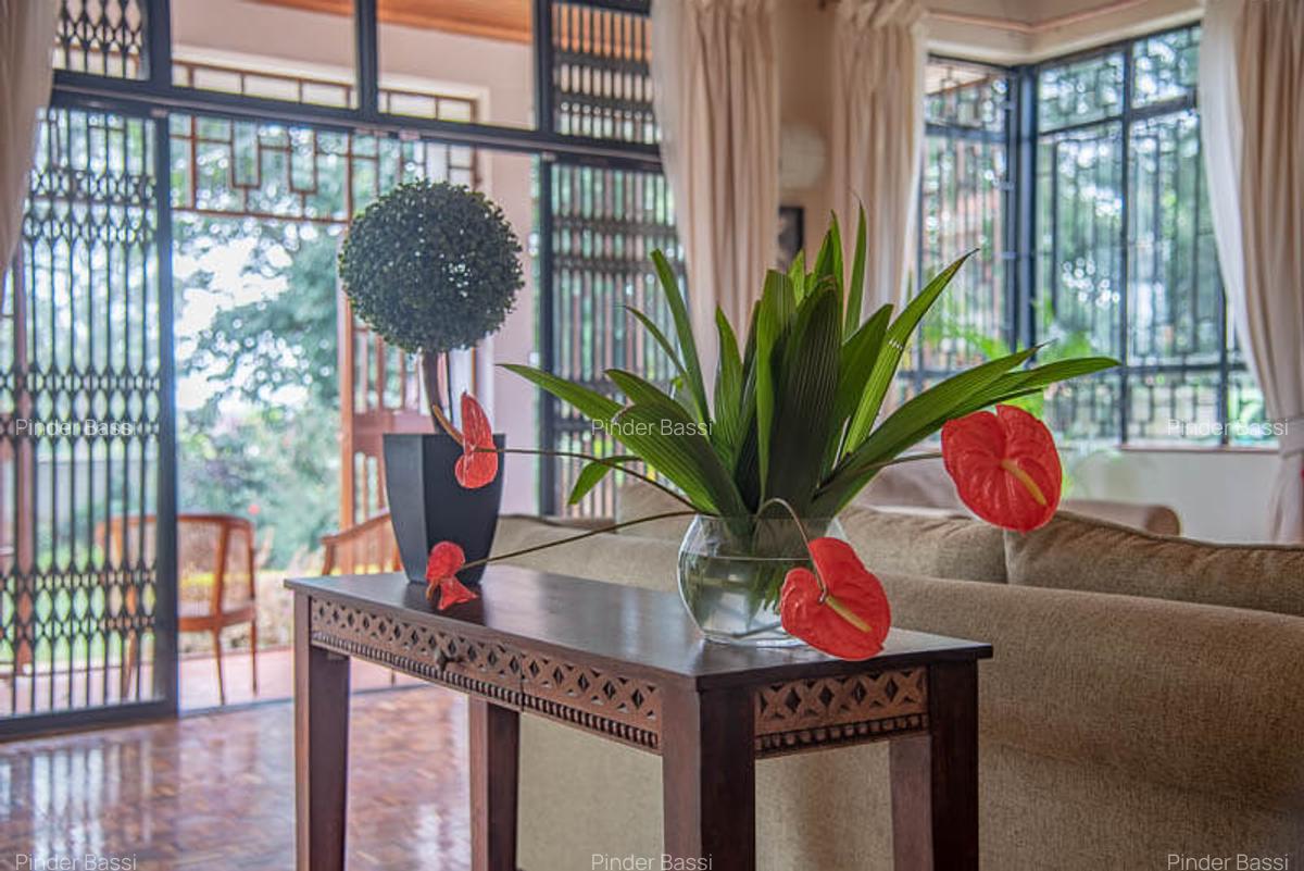 4 Bed House with En Suite in Runda - 5