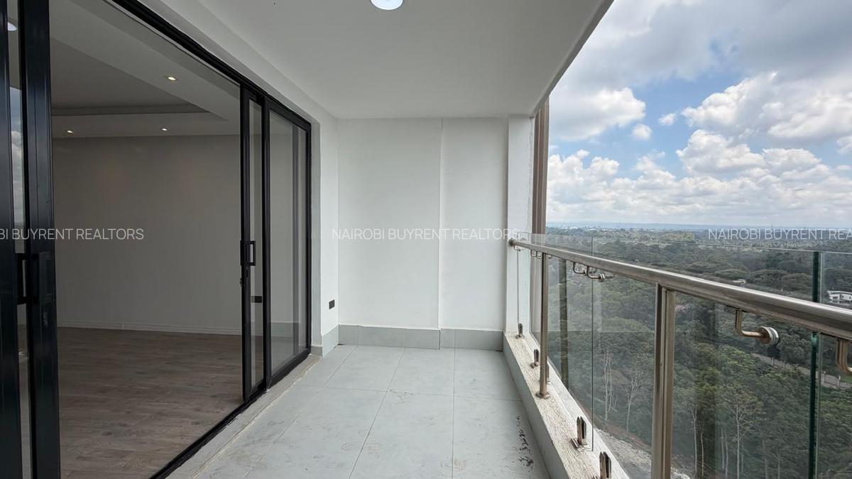 2 Bed Apartment with Lift in Parklands - 16