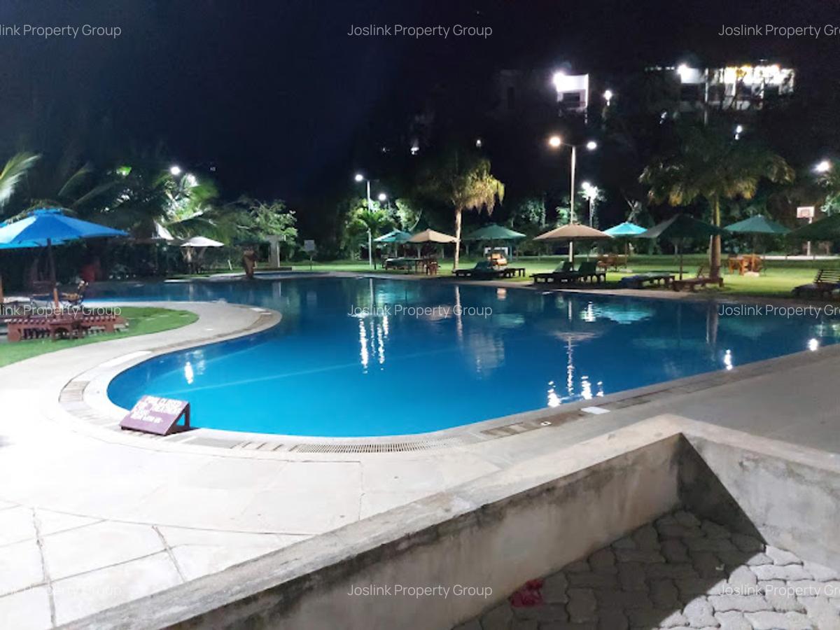 1 Bed Apartment with En Suite in Nyali Area - 8