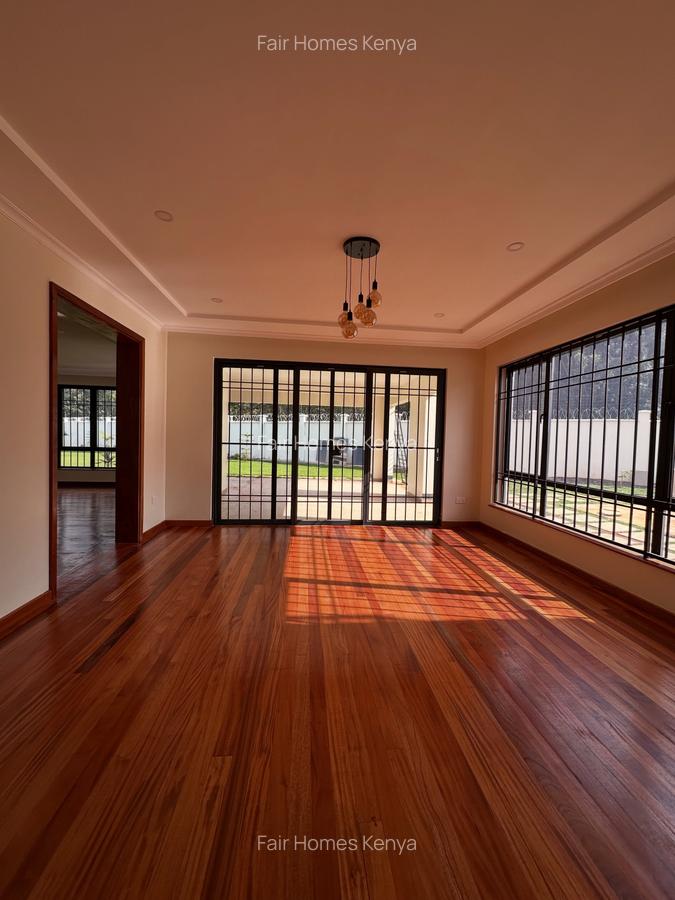 6 Bed Townhouse with En Suite at Kibagare Way - 2
