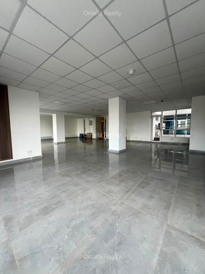 1,800 ft² Office with Service Charge Included in Westlands Area - 1