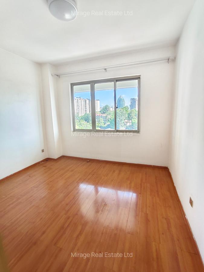 1 Bed Apartment with Swimming Pool in Kileleshwa - 11