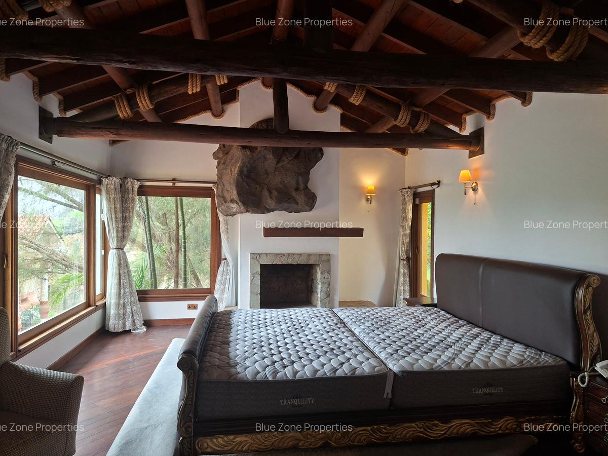 4 Bed Villa with En Suite at Off Runda Grove - 16