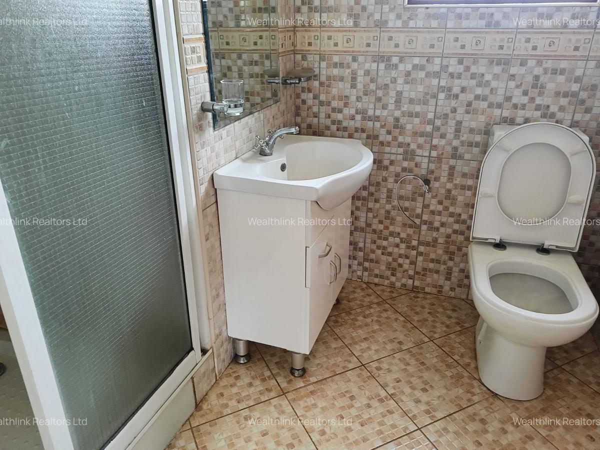 4 Bed Townhouse with En Suite at Runda - 11