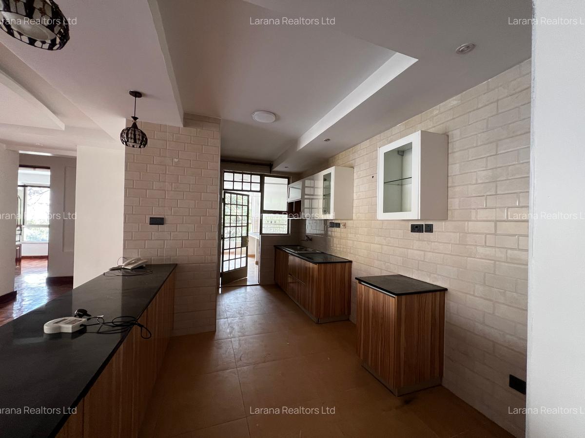 2 Bed Apartment with En Suite at Othaya Rd - 6