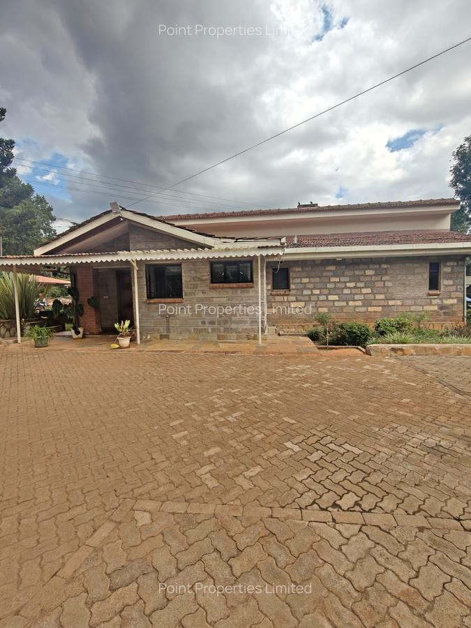 1 Bed House with En Suite in Karen - 2