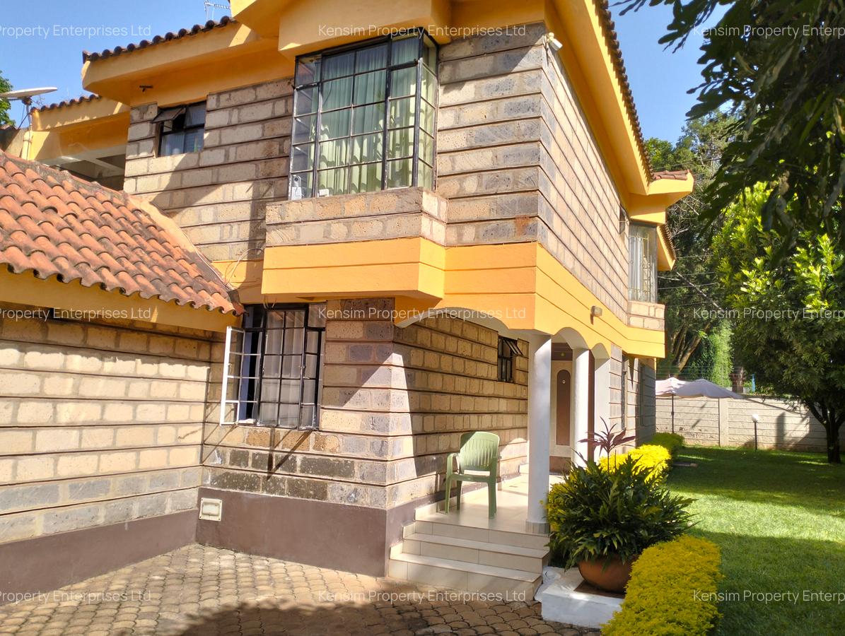 4 Bed Townhouse with En Suite in Lavington - 16