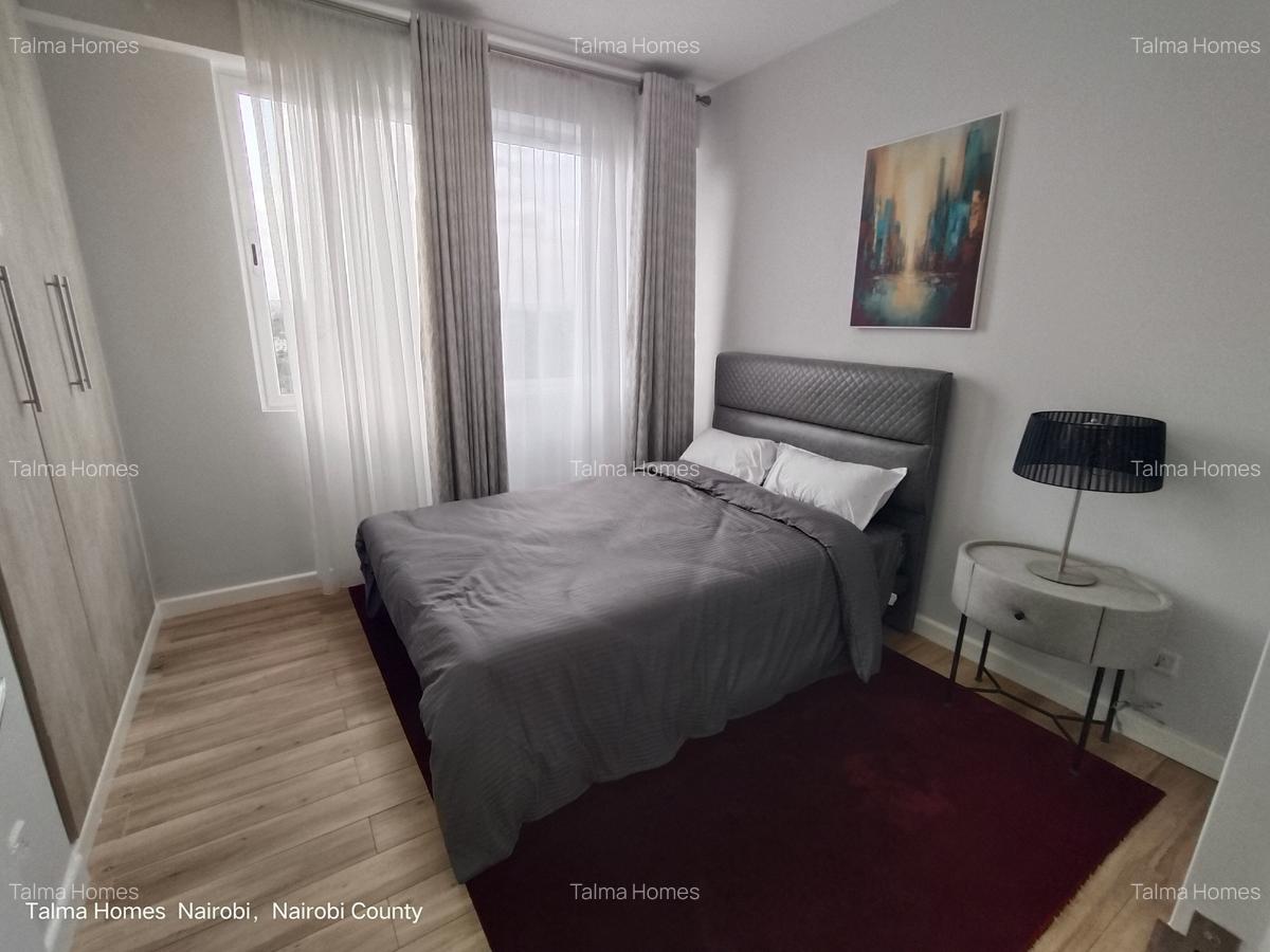 3 Bed Apartment with En Suite at Facing Lavington - 17