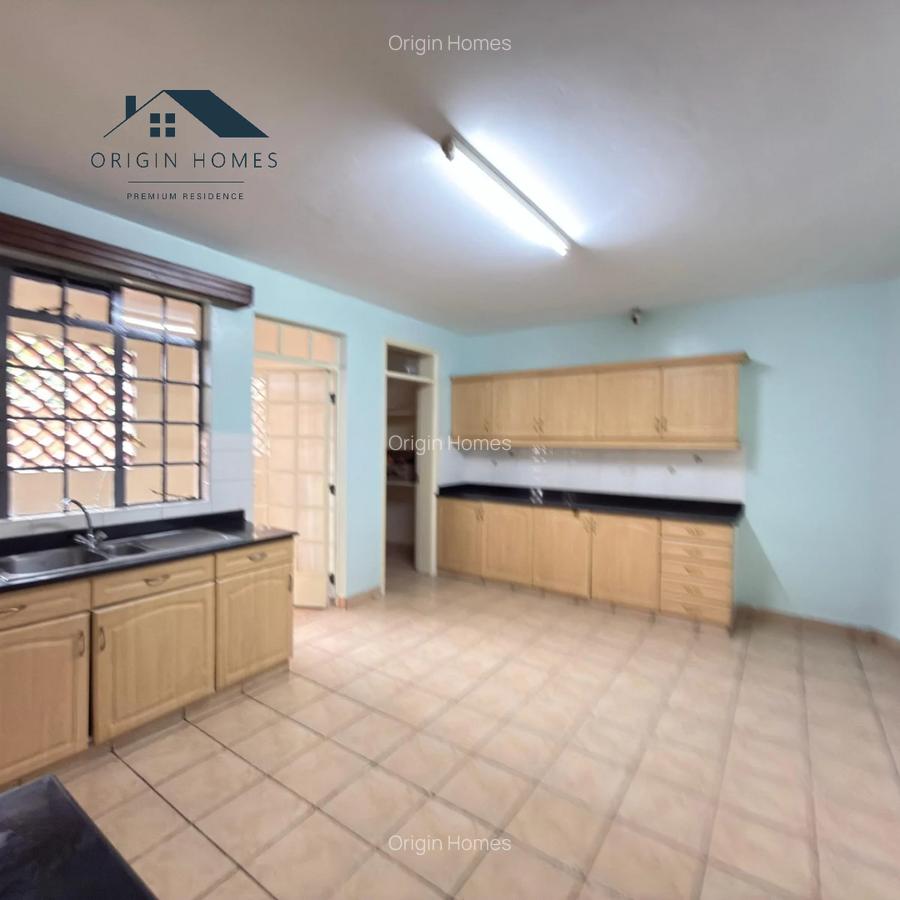 3 Bed Apartment with En Suite at Kileleshwa - 5