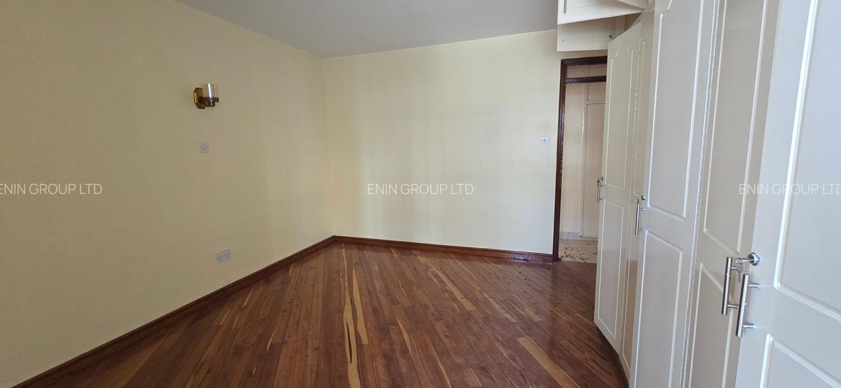 3 Bed Apartment with En Suite in Lavington - 9