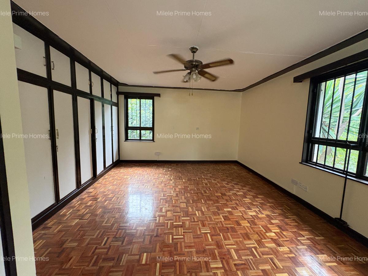 3 Bed Villa with En Suite at Matundu Lane - 12