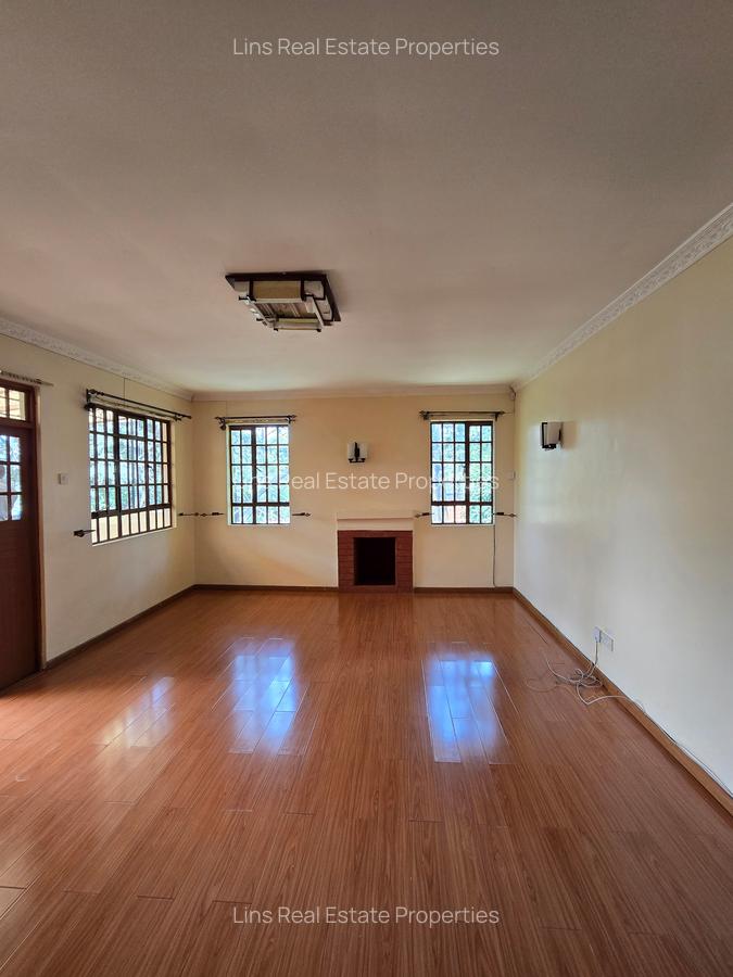 4 Bed House with En Suite in Runda - 7