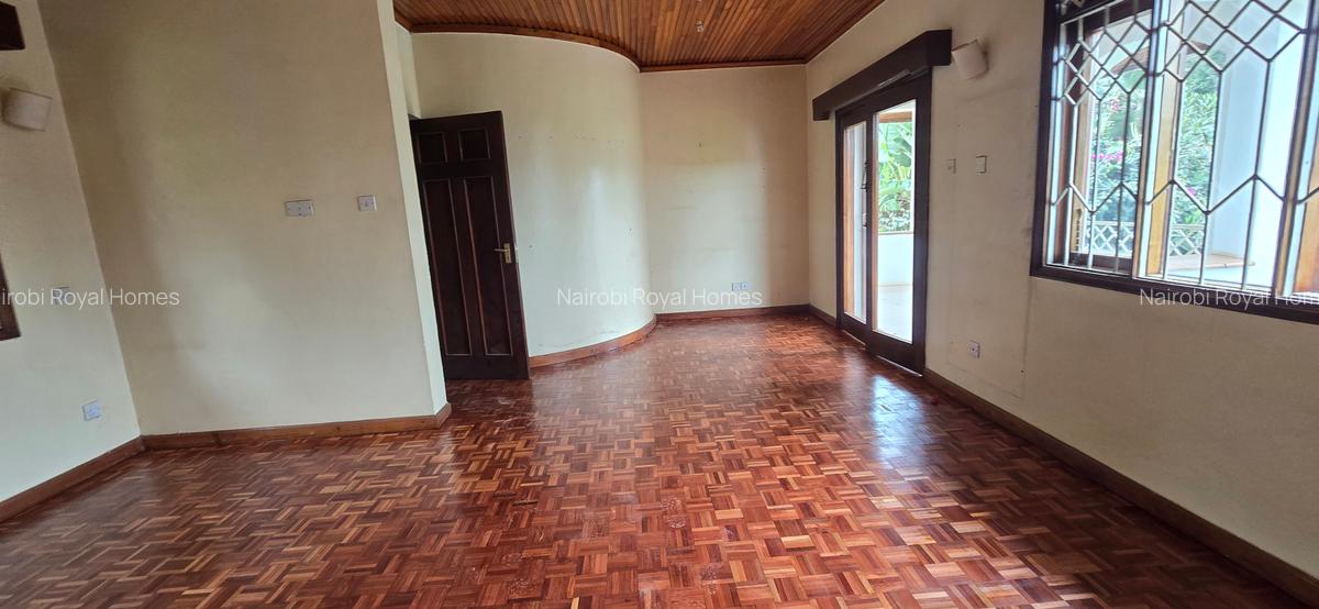 4 Bed Townhouse with En Suite at Lavington Green - 19