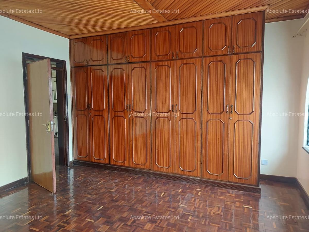5 Bed Townhouse with Backup Generator in Kilimani - 8