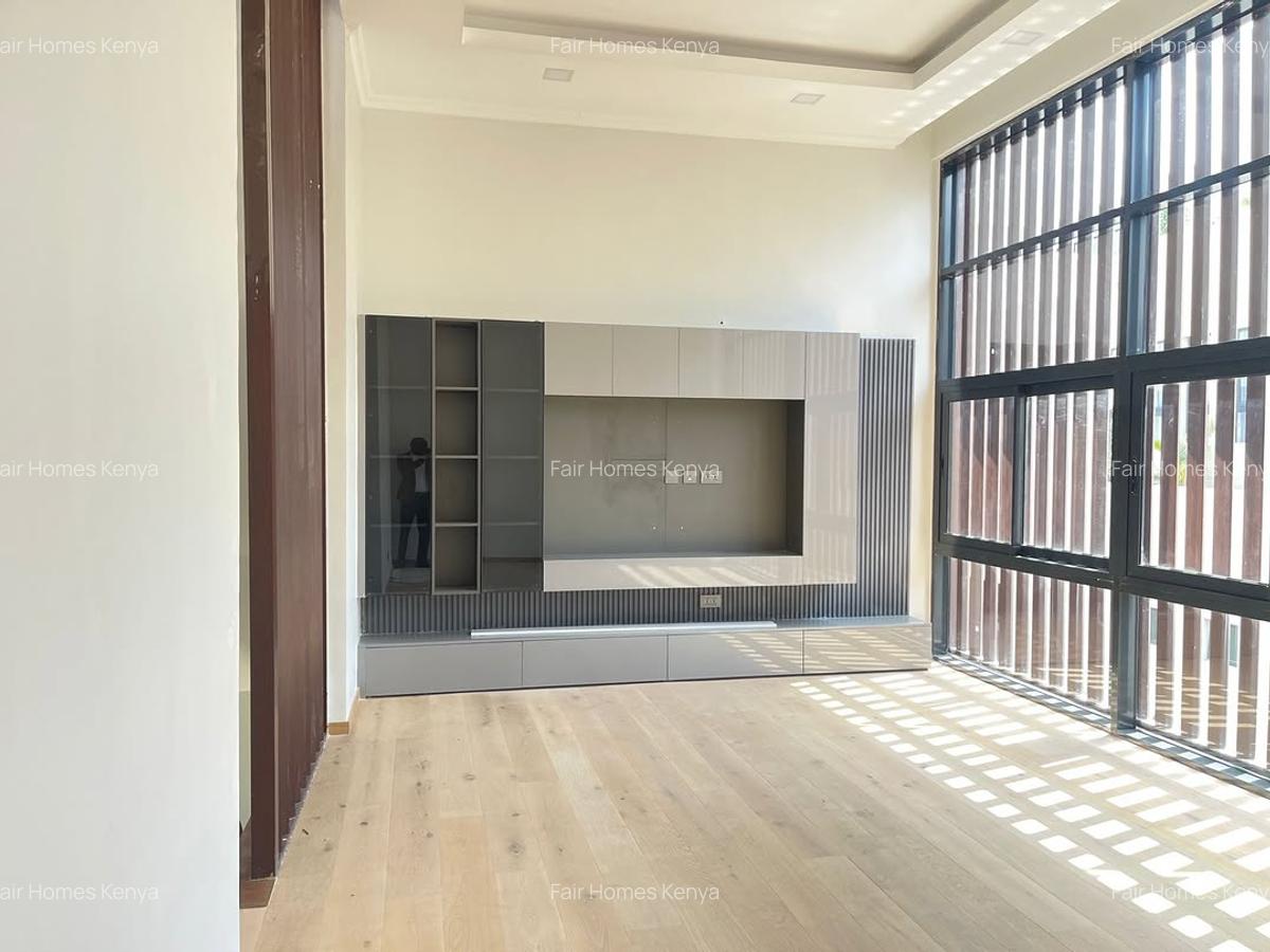5 Bed Townhouse with En Suite at Maji Mazuri - 9